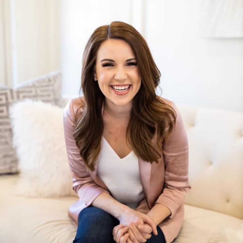 Meet your Posher, Danielle